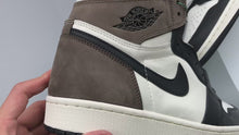 Load and play video in Gallery viewer, Air Jordan 1 Retro High Dark Mocha
