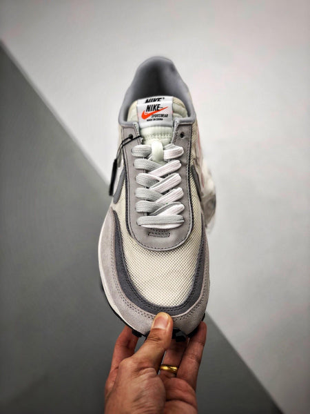 Nike LD Waffle Sacai White Grey