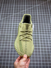 Load image into Gallery viewer, Yeezy Boost 350 V2 Sulfur
