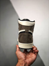 Load image into Gallery viewer, Air Jordan 1 Retro High Dark Mocha
