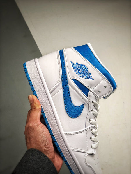 Air Jordan 1 Mid UNC