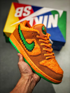 Nike SB Dunk Low Grateful Dead Bears Orange