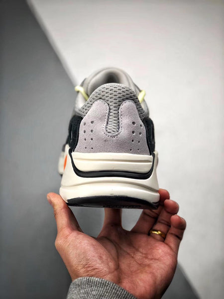 Yeezy Boost 700 Wave Runner Solid Grey