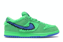 Load image into Gallery viewer, Nike SB Dunk Low Grateful Dead Bears Green
